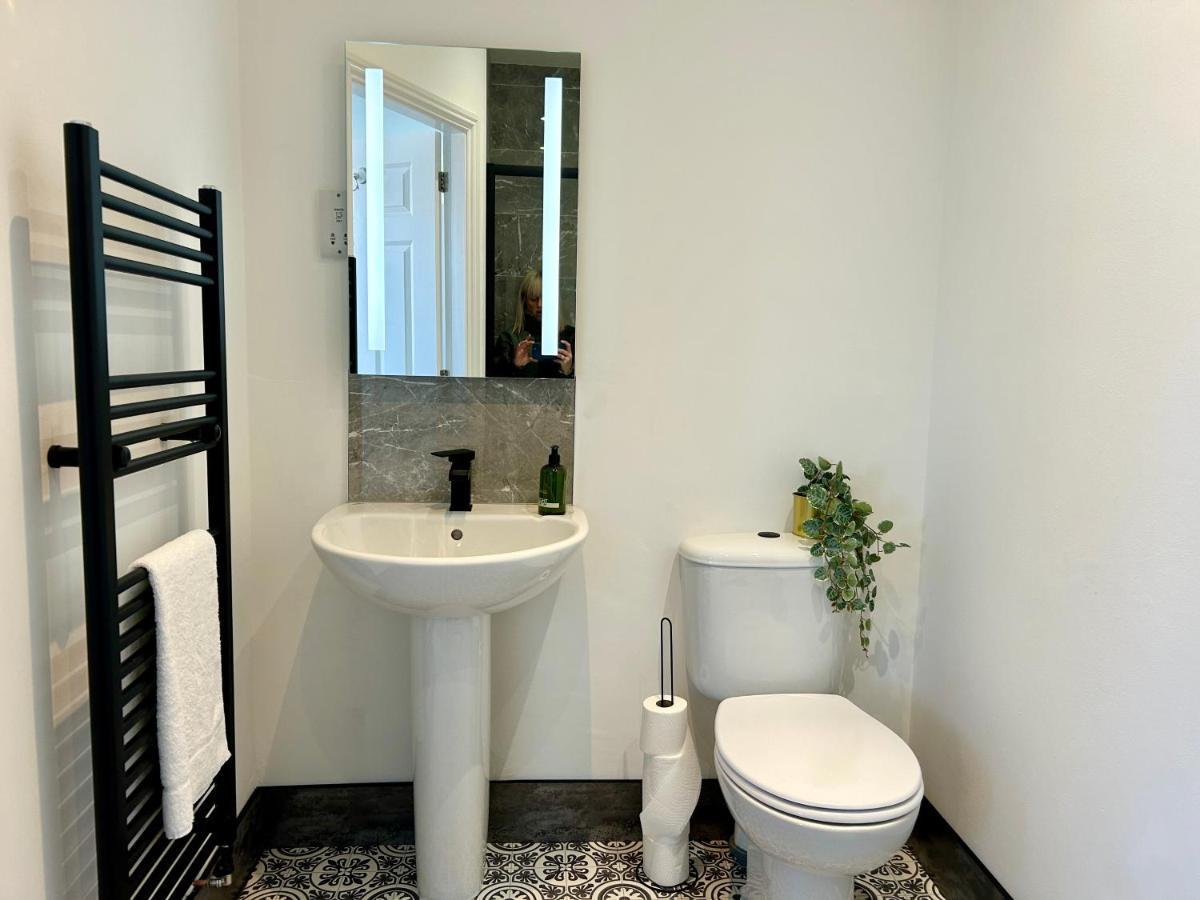 The Town House, Whole House Suitable For Contractors And Families 哈波罗集市 外观 照片