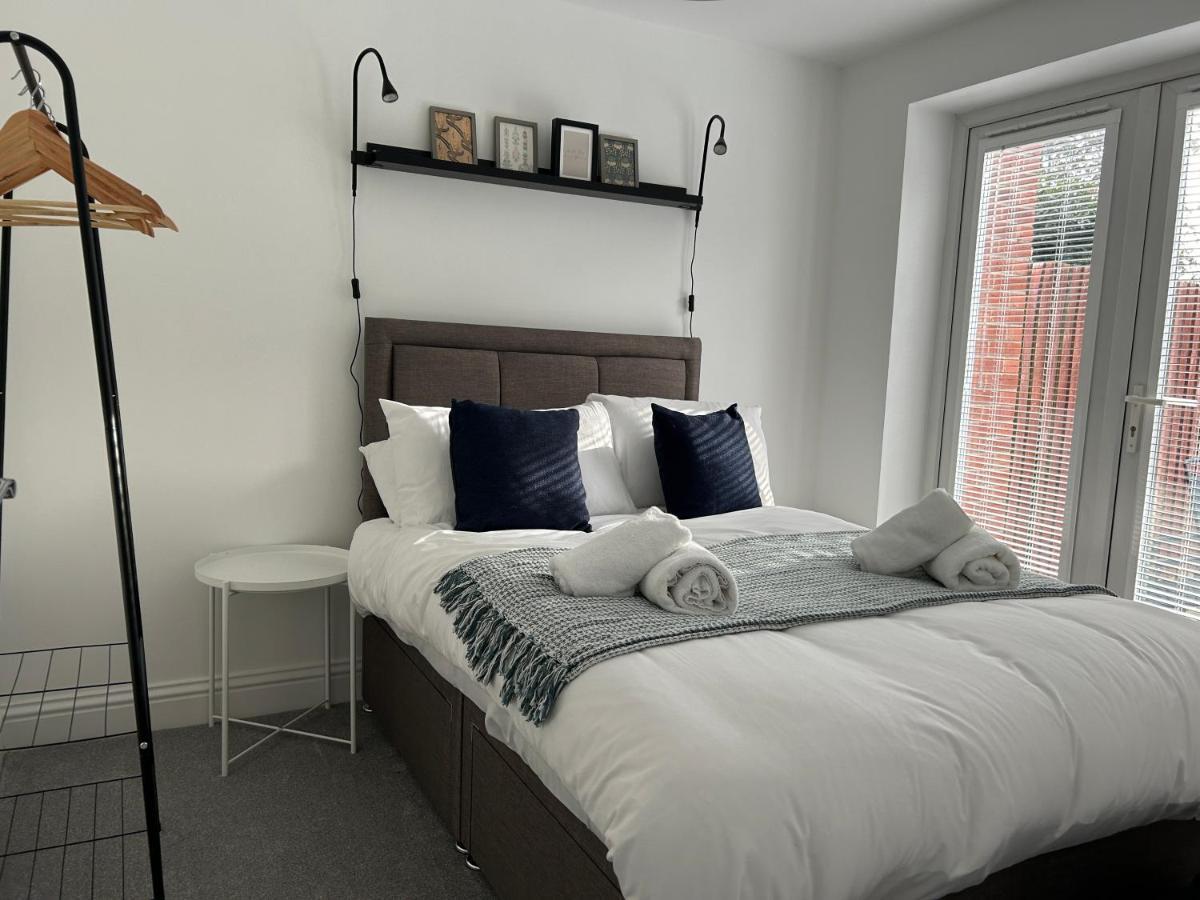The Town House, Whole House Suitable For Contractors And Families 哈波罗集市 外观 照片