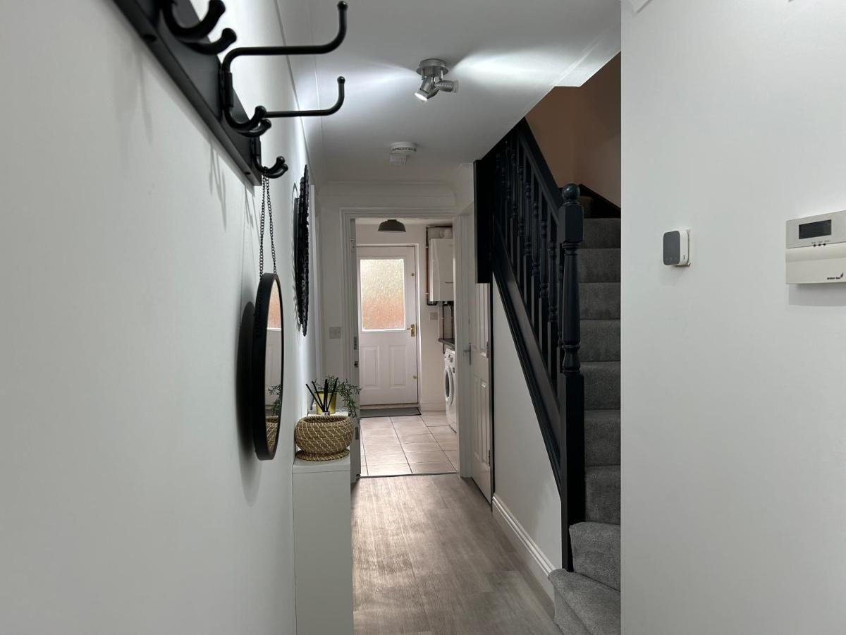 The Town House, Whole House Suitable For Contractors And Families 哈波罗集市 外观 照片